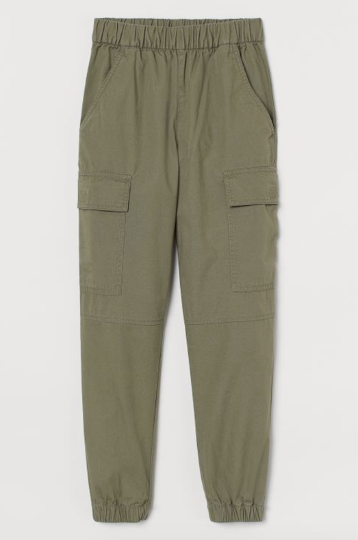 Rivet rounded up some of the best back-to-school clothes for girls and focused on pieces that will easily transition from summer to fall.