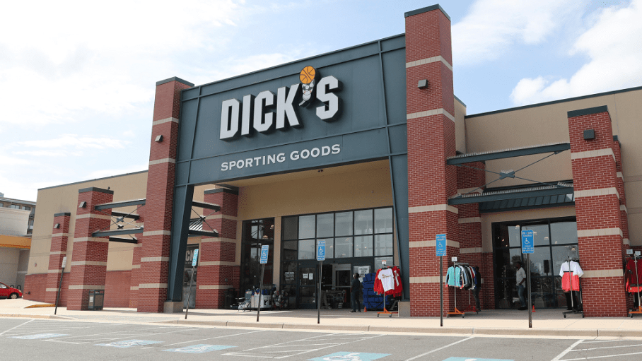Dick's Sporting Goods saw 194 percent e-commerce growth during the second quarter, sparking 20.1 percent net sales growth to $2.71 billion.