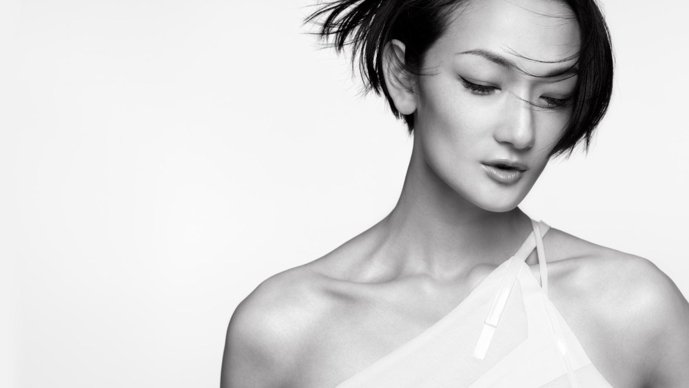 Ai Tominaga in The Ginza campaign