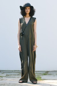 Sacai Resort 2021