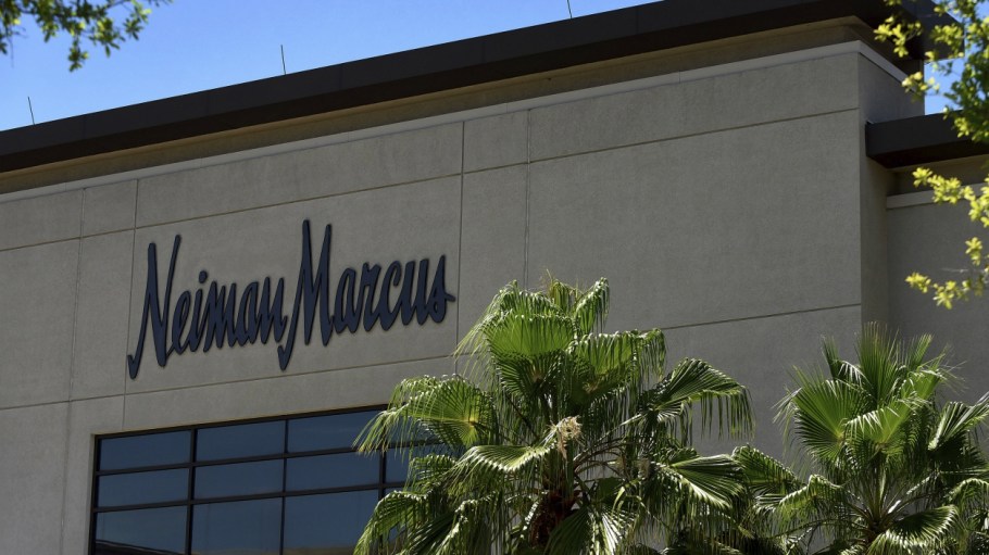 Daniel Kamensky, the hedge fund founder of Marble Ridge Capital in the Neiman bankruptcy case, has been hit with criminal fraud charges.