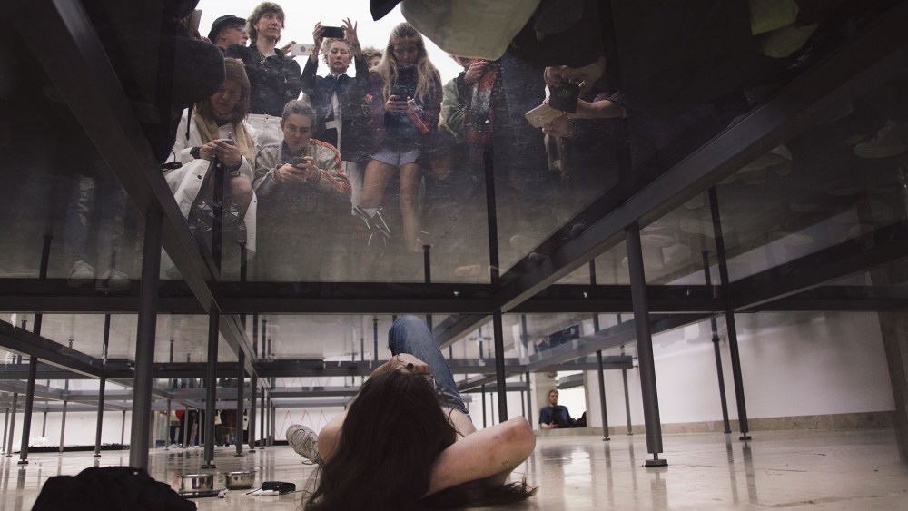 Burberry Taps Anne Imhof, Twitch for Livestream Spring/Summer Show