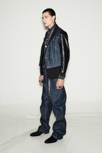 DSQUARED2 Men's Spring 2021