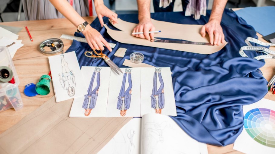 On-demand manufacturer OnPoint Manufacturing and Gerber Technology unveil a new SaaS platform to help fashion designers launch collections.