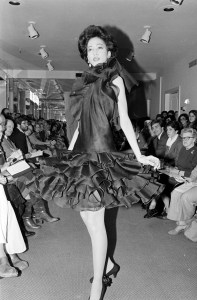 Model Pat Cleveland at the Oscar de la Renta RTW Spring 1980 show.