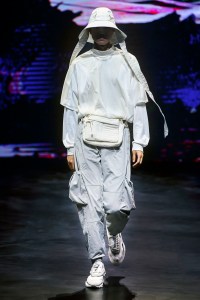 Li Ning RTW Spring 2021