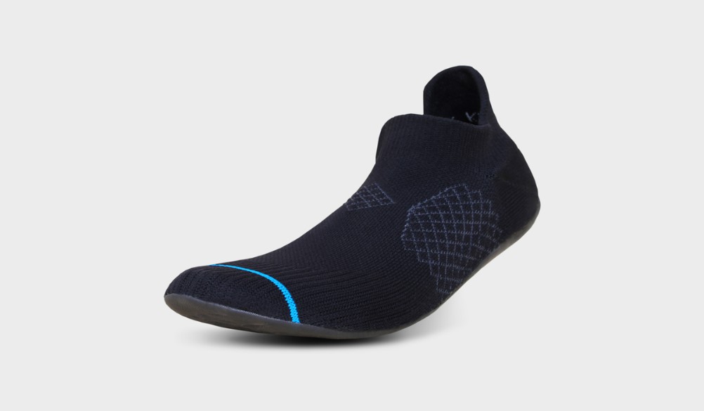 Parasoles are made with three components: 3D-knitted nylon, EVA foam and a polymer outsole.