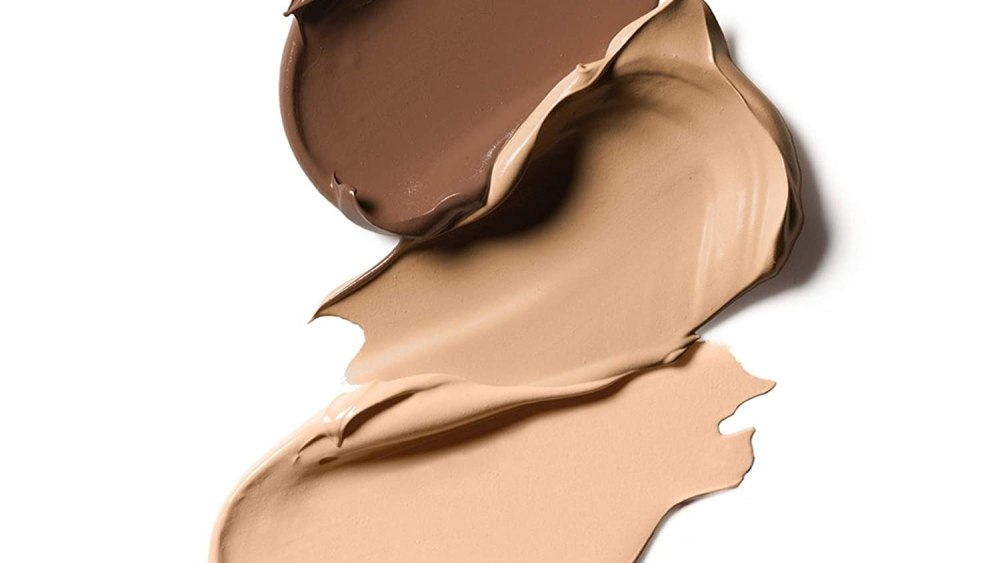 Revlon PhotoReady Candid Glow Moisture Glow Foundation
