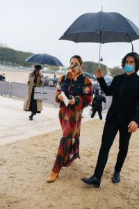 Street Style at Paris Fashion Week Spring 2021