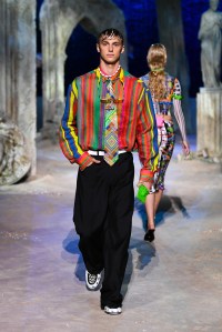 Versace RTW Spring 2021