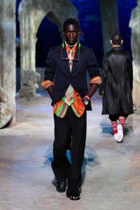 Versace RTW Spring 2021