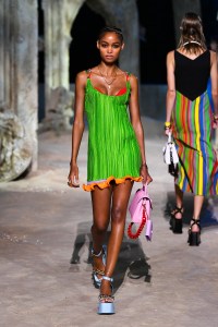Versace RTW Spring 2021