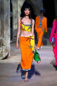 Versace RTW Spring 2021