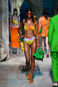 Versace RTW Spring 2021