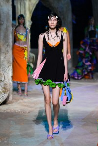 Versace RTW Spring 2021