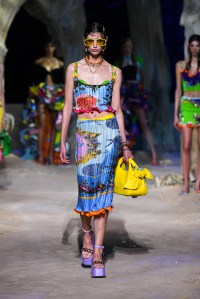 Versace RTW Spring 2021