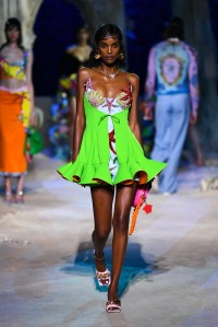 Versace RTW Spring 2021