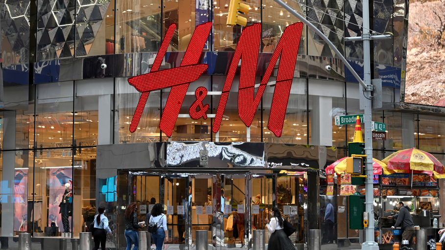 Retailer Hennes and Mauritz has been fined $41.4 million for violating the data privacy of employees at a German customer service center.