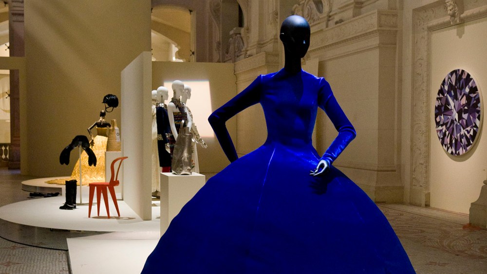 Balenciaga, luxury, sustainable luxury, designer, fashion, 2030