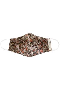 Nili Lotan 's mask.