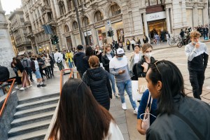This is how a street in central Milan looked like on a sunny Saturday afternoon.