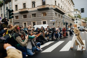 As the days went by, more and more local photographers in Milan realized that it actually makes sense to cover the shows. Influencers and celebrities were in attendance and there were images to be taken. The situation peaked at Hugo Boss show pictured here.