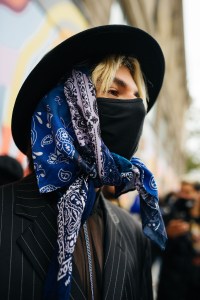 Face masks at Fashion Week Spring 2021.
