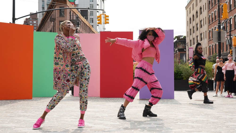 Alice + Olivia RTW Spring 2021
