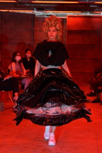 Comme des Garcons RTW Spring 2021