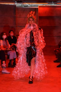 Comme des Garcons RTW Spring 2021