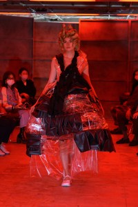 Comme des Garcons RTW Spring 2021