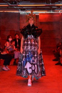 Comme des Garcons RTW Spring 2021