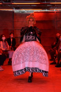 Comme des Garcons RTW Spring 2021