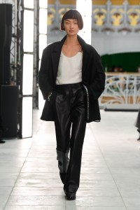 Louis Vuitton RTW Spring 2021
