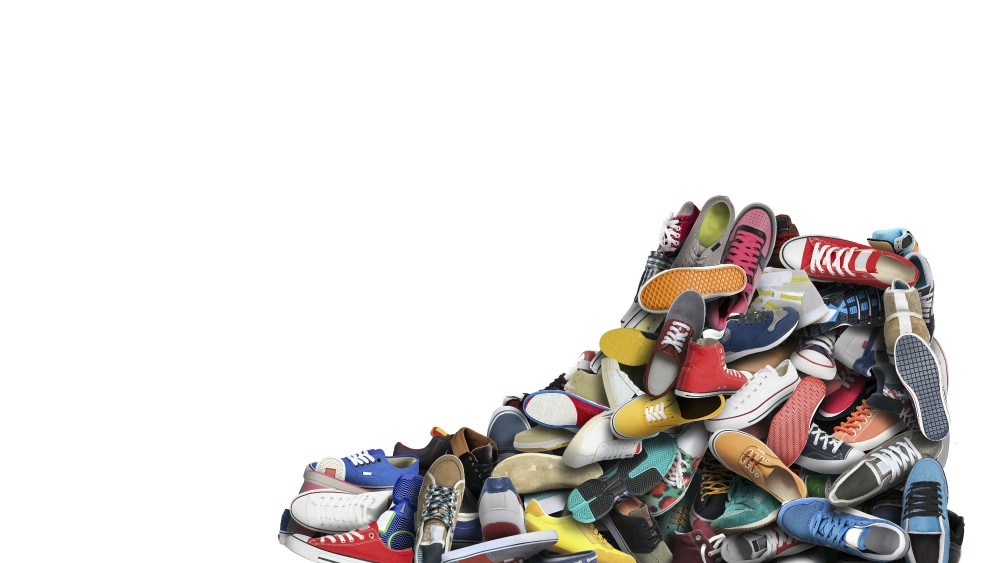 FDRA and Emerson College Polling's joint survey revealed shoppers are eager to buy footwear this holiday, but will do so largely online.