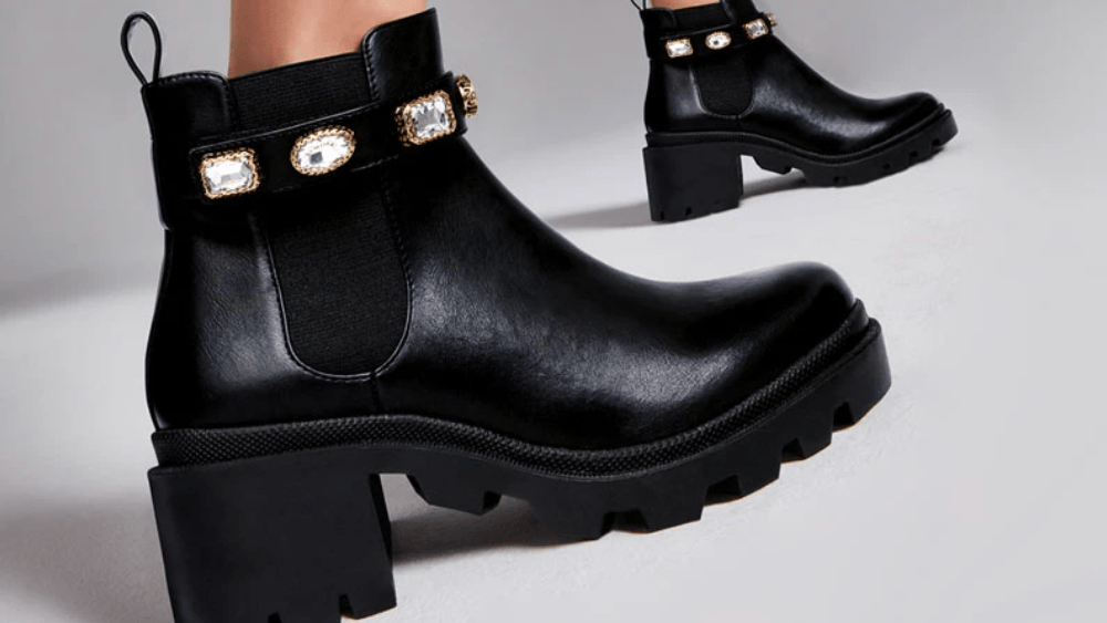 Steve Madden suspended its China diversification plans when Covid-19 spread, but the footwear firm will resume sourcing shifts next year.
