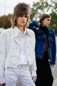 Street Style at Paris Fashion Week Spring 2021