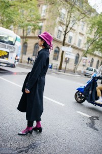 Street Style at Paris Fashion Week Spring 2021