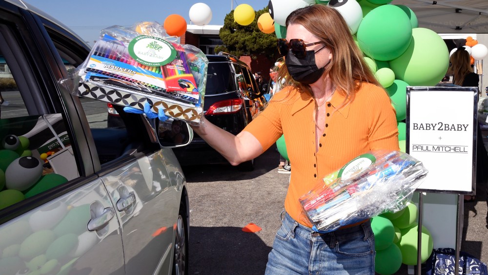 LOS ANGELES, CALIFORNIA - OCTOBER 30: Ellen Pompeo attends Baby2Baby's Halloween Drive-Thru Distribution presented by Paul Mitchell on October 30, 2020 in Los Angeles, California. (Photo by Michael Kovac/Getty Images for Baby2Baby)