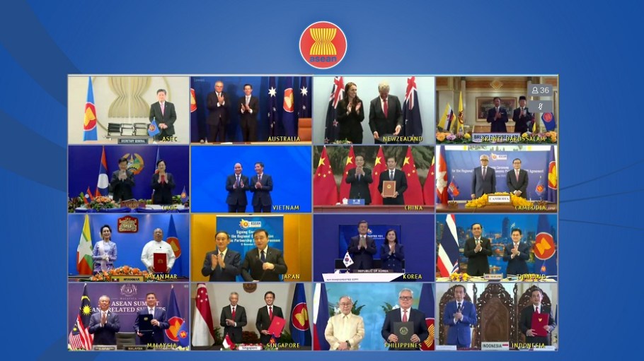 China Signs Mega Trade Deal With ASEAN, Japan and South Korea