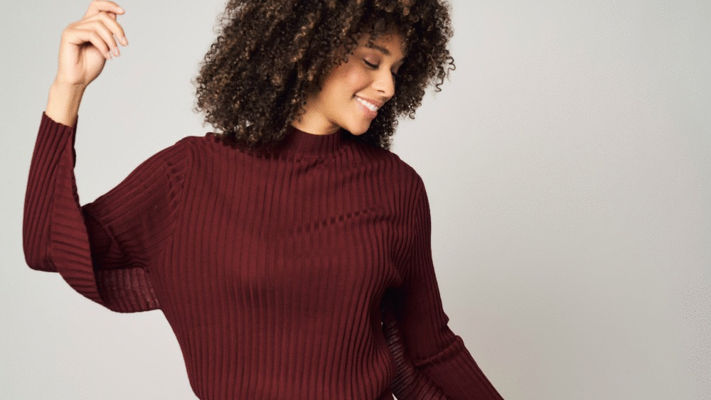 Bellemere NY launched its inaugural collection of sweaters, coats, joggers, hats and scarves