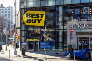 Best Buy in New York City on Black Friday, 2020.
