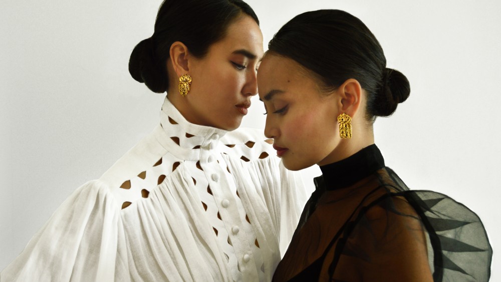 Eyen (left) and Edo (right) Chorm.