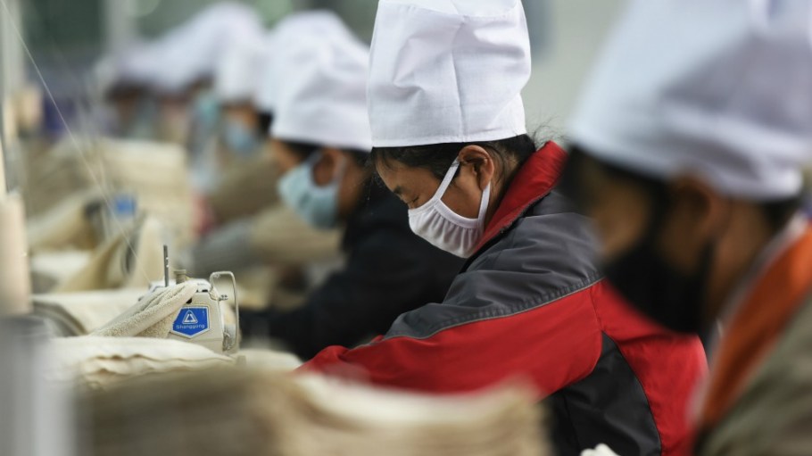 Brands must shore up their purchasing practices and improve worker conditions or risk jeopardizing supply chain resiliency, says new report.