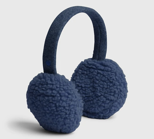 Rivet rounded up some creative gift ideas for the woman in your life who loves all things denim, from socks, to jewelry and more.