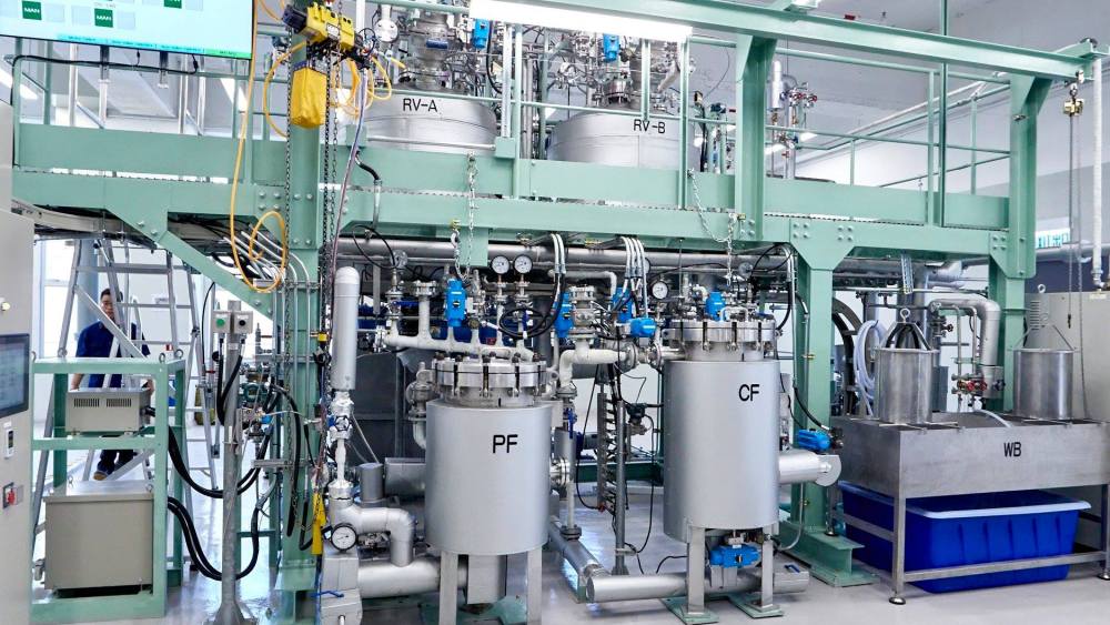The hydrothermal separation treatment, which is also known as The Green Machine, is developed by The Hong Kong Research Institute of Textile and Apparel (HKRITA) with H&M Foundation.