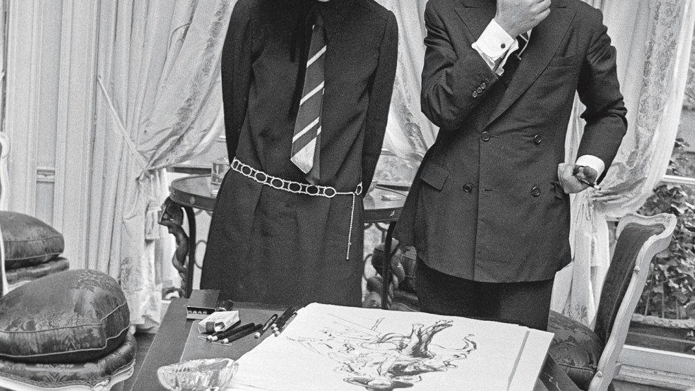 Gloria Vanderbilt and fashion illustrator Kenneth Paul Block in 1967.