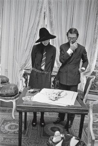 Gloria Vanderbilt and fashion illustrator Kenneth Paul Block in 1967.