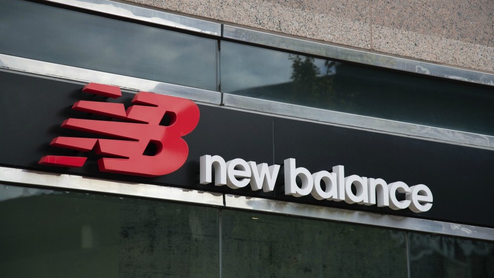 New Balance's redesigned e-commerce site seeks to translate the service quality of a physical store into the virtual world.