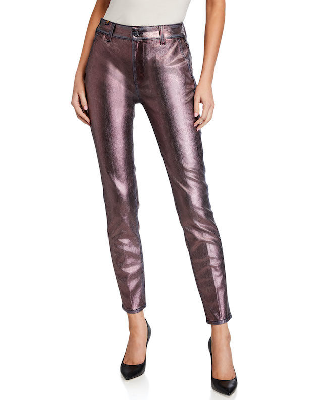 Rivet rounded up some of the best New Year’s Eve denim looks that will get you in the headspace to party and ring in a new year.